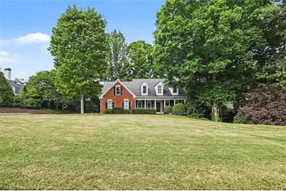 2737 Duncans View Trace NE, Buford, GA 30519 - Photo 3