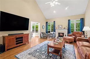 2737 Duncans View Trce NE, Buford, GA 30519 - Photo 17