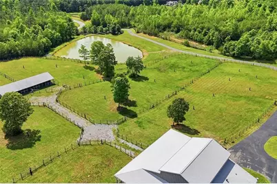 445 E Valley Road NE, Rydal, GA 30171 - Photo 11