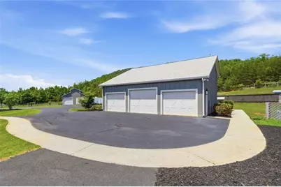 445 E Valley Road NE, Rydal, GA 30171 - Photo 53