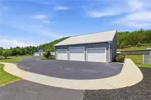 445 E Valley Rd NE, Rydal, GA 30171 - Photo 53