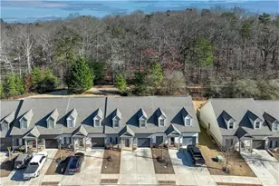 3770 Shades Valley Ln, Gainesville, GA 30501 - Photo 3