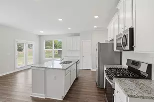 3617 Prospect Point Dr, Oakwood, GA 30566 - Photo 5