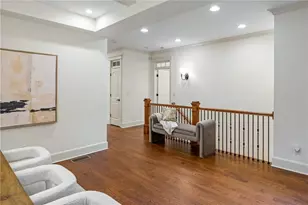 279 Lakeview Ave NE, Atlanta, GA 30305 - Photo 29