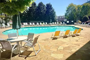 3827 Chattahoochee Summit Dr SE, Atlanta, GA 30339 - Photo 31
