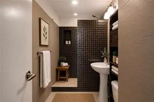 2285 Peachtree Rd NE, Atlanta, GA 30309 - Photo 3
