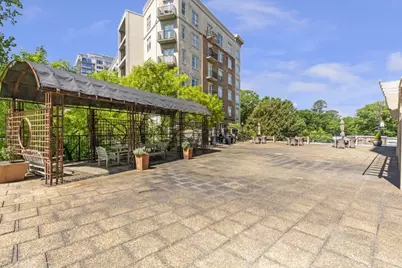 2285 Peachtree Road NE #703, Atlanta, GA 30309 - Photo 23