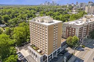 2285 Peachtree Rd NE, Atlanta, GA 30309 - Photo 23