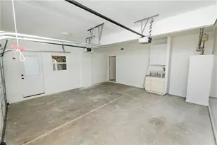 5664 Jackson Knoll Trace NW, Lilburn, GA 30047 - Photo 11