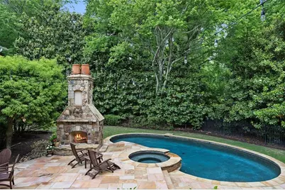 2000 Lancaster Square, Roswell, GA 30076 - Photo 3