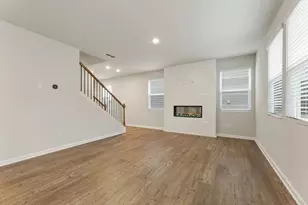 5104 Un Hts Wy, Flowery Branch, GA 30542 - Photo 3