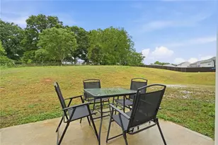 186 Pond Ct, Hoschton, GA 30548 - Photo 25