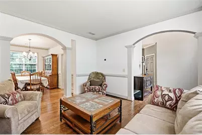 2219 Brickton Crossing, Buford, GA 30518 - Photo 7
