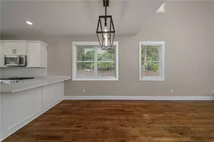 315 River Bluff Dr, Woodstock, GA 30188 - Photo 11
