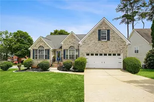 220 Cedarhurst Rd, Lawrenceville, GA 30045 - Photo 1