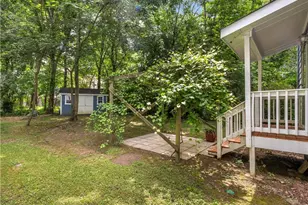 923 Tilden St NW, Atlanta, GA 30318 - Photo 37