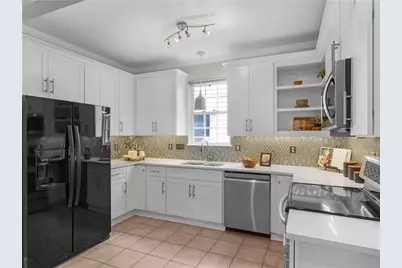 923 Tilden Street NW, Atlanta, GA 30318 - Photo 13
