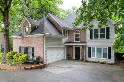 2204 Thicket Court NW, Acworth, GA 30102 - Photo 3