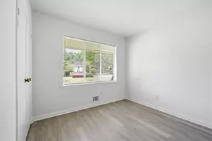 1947 Grange Dr SE, Atlanta, GA 30315 - Photo 9