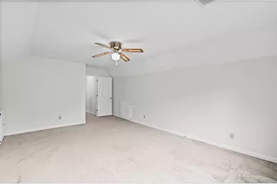 1090 Kelvington Way SW, Lilburn, GA 30047 - Photo 39
