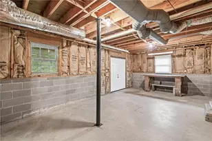 1090 Kelvington Way SW, Lilburn, GA 30047 - Photo 43