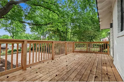 1460 Hartford Avenue SW, Atlanta, GA 30310 - Photo 25