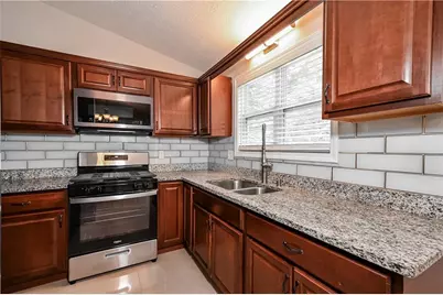 3091 Dowry Drive, Lawrenceville, GA 30044 - Photo 7