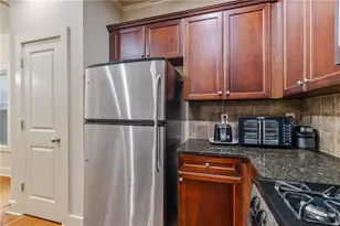 1100 N Village Dr, Decatur, GA 30032 - Photo 11