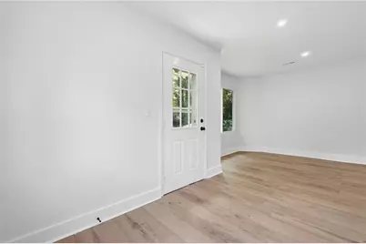 1808 Singer Way, Lithonia, GA 30058 - Photo 13