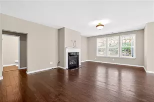 1090 Krobot Way, Alpharetta, GA 30004 - Photo 11