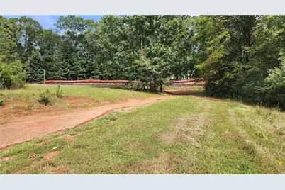 1661 Friendship Road, Hoschton, GA 30548 - Photo 41