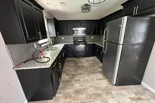 4065 Pate Branch Ct, Loganville, GA 30052 - Photo 7