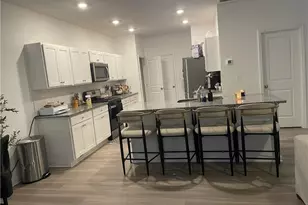 5765A Thornton Dr, Cumming, GA 30028 - Photo 3