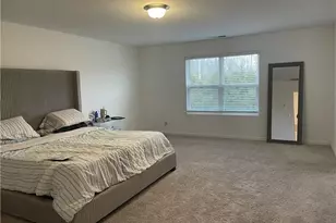 5765A Thornton Dr, Cumming, GA 30028 - Photo 5