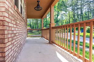 3873 King Edward Trail SW, Atlanta, GA 30331 - Photo 3