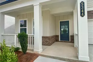 5344 Frontier Ct, Flowery Branch, GA 30542 - Photo 3