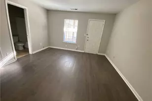 2214 Landing Walk Dr, Duluth, GA 30097 - Photo 5