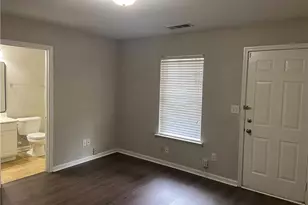 2214 Landing Walk Dr, Duluth, GA 30097 - Photo 13