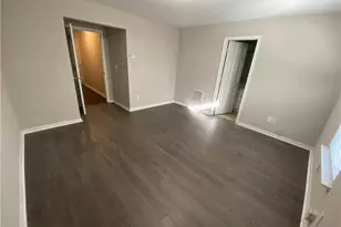 2214 Landing Walk Dr, Duluth, GA 30097 - Photo 13