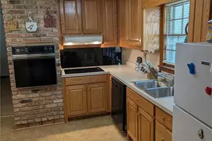 2411 Thrasher Rd, Buford, GA 30519 - Photo 5