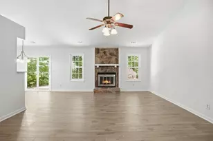 847 Riverstone Ln, Woodstock, GA 30188 - Photo 5