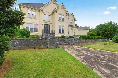 253 Chestnut Lake Way, Lilburn, GA 30047 - Photo 3