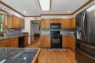 11690 Highland Colony Dr, Roswell, GA 30075 - Photo 13