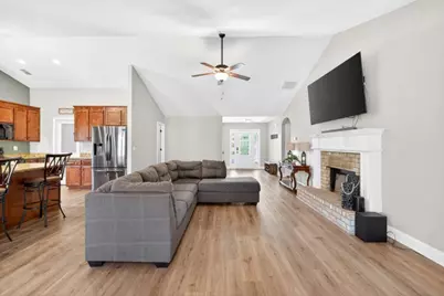 558 River Mist Circle, Jefferson, GA 30549 - Photo 5