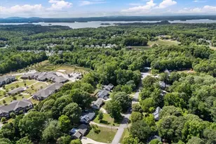 5627 Pinewood Dr, Flowery Branch, GA 30542 - Photo 53