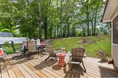 5627 Pinewood Drive, Flowery Branch, GA 30542 - Photo 41