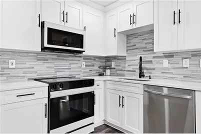 4069 Manor Hill Place, Buford, GA 30519 - Photo 13