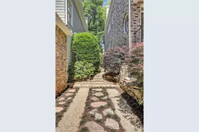 42 Conifer Park Lane NE, Atlanta, GA 30342 - Photo 21