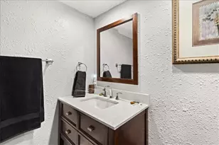 6851 Roswell Rd, Sandy Springs, GA 30328 - Photo 17
