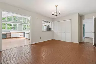 1840 Spalding Dr, Sandy Springs, GA 30350 - Photo 7